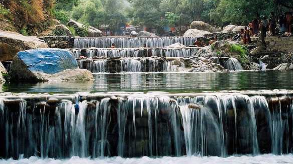 Sahastradhara Waterfall, Dehradun